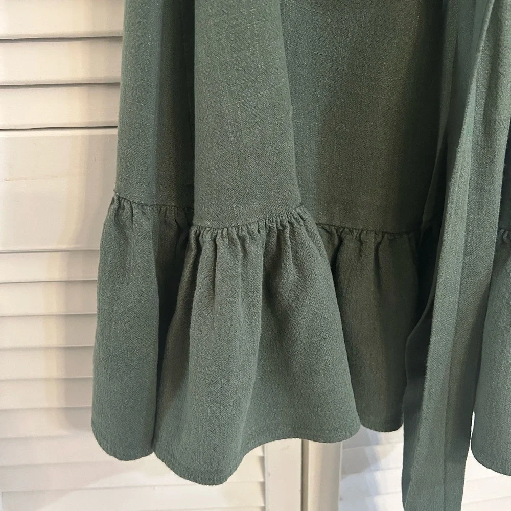 Sleeveless Green Tie-Waist Mini Dress with Ruffle Hem - Picture 5 of 9